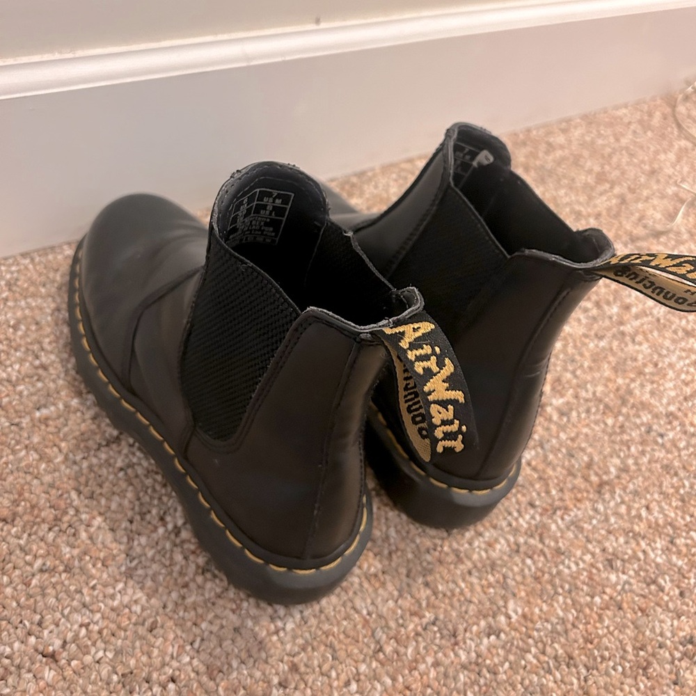 Dr marten boots lightly worn